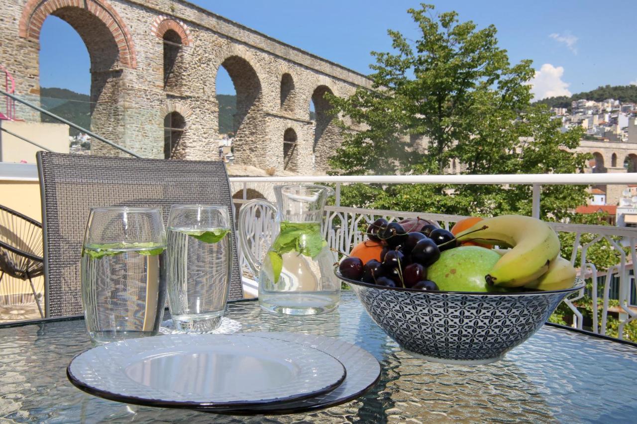 Апартаменты Under The Aqueduct Boutique House Кавала Экстерьер фото