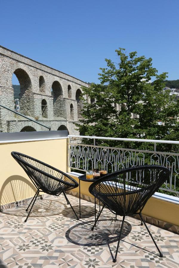 Апартаменты Under The Aqueduct Boutique House Кавала Экстерьер фото